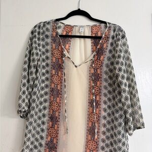 Old Navy Cream and Orange Patterned Blouse